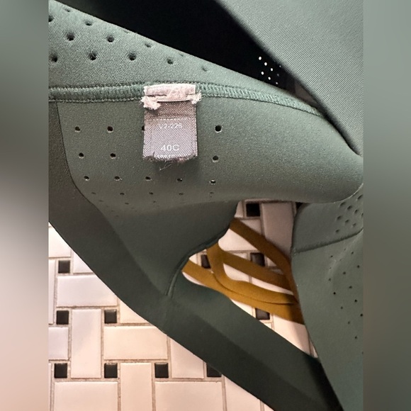 Women's Dark Green Zip-Front Bra - Picture 4 of 7